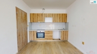 Pron�jem bytu 3+kk, 80 m2, OV, Seno�aty (okres Pelh�imov)