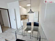 Pron�jem bytu 2+kk, 45 m2, OV, Praha 5, Stod�lky, ul. Petr��lkova