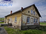 Pron�jem rekrea�n�ho objektu, M�sto Albrechtice, Linhartovy (okres Brunt�l) - exkluzivn�