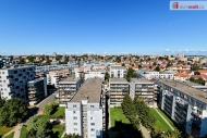 Prodej bytu 3+kk, 78 m2, OV, Praha 10, Stra�nice, ul. Vinohradsk�