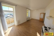 Pron�jem bytu 1+kk, 32 m2, OV, Hodon�n