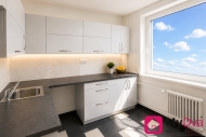 Pron�jem bytu 2+1, 55 m2, OV, Znojmo, ul. Mi�urinova