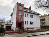 Pron�jem bytu 3+1, 80 m2, OV, Hradec Kr�lov�, ul. Hradebn�