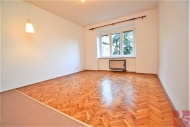 Pron�jem bytu 1+kk, 32 m2, OV, Praha 4, Nusle, ul. Sdru�en�
