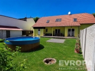 Prodej samostatn�ho RD, 213 m2, Zelene� (okres Praha-v�chod)