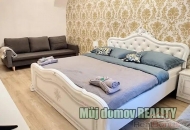 Pron�jem bytu 2+kk, 45 m2, OV, Praha 8, Karl�n, ul. Prvn�ho pluku