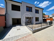 Prodej bytu 2+kk, 107 m2, OV, Oslavany (okres Brno-venkov), ul. �irok�