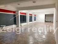 Pron�jem obchodn�ch prostor, Rajhrad (okres Brno-venkov)
