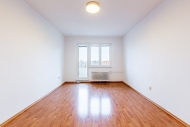 Pron�jem bytu 2+1, 56 m2, OV, Praha 10, Stra�nice, ul. V ��labin�