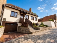 Prodej penzionu, Doln� Dunajovice (okres B�eclav)