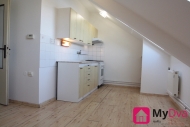 Pron�jem bytu 2+kk, 32 m2, OV, Znojmo, ul. Smetanova