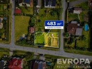Prodej pozemku , ur�en� k v�stavb� RD, T�chlovice (okres Hradec Kr�lov�)