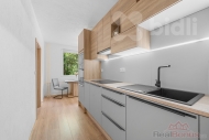 Prodej bytu 3+1, 78 m2, DV, Jirkov (okres Chomutov), ul. Pion�r� - exkluzivn�