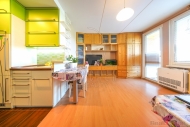 Prodej bytu 1+kk, 33 m2, OV, Praha 8, Troja, ul. Sv�dnick�