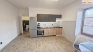 Prodej bytu 2+kk, 65 m2, OV, N�m칻 nad Oslavou (okres T�eb��), ul. Mjr. �andery