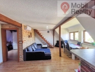 Prodej bytu 3+kk, 83 m2, OV, Hol��ov (okres Doma�lice), ul. Husova t��da - exkluzivn�