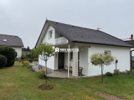 Pron�jem samostatn�ho RD, 83 m2, Struha�ov (okres Praha-v�chod)