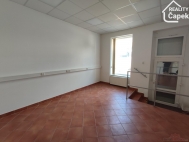 Pron�jem komer�n�ho objektu : Obchodn� centrum, Ostrava, V�tkovice (okres Ostrava-m�sto)
