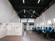 Pron�jem skladovac�ch prostor, B�eclav