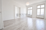Pron�jem bytu 2+kk, 59 m2, OV, Praha 8, Libe�, ul. Zenklova