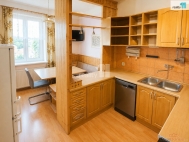 Pron�jem bytu 3+1, 97 m2, OV, Praha 10, Stra�nice, ul. Pod T�ebe��nem