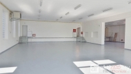 Pron�jem komer�n�ho objektu : Sklad, Kostelec nad Labem (okres M�ln�k)