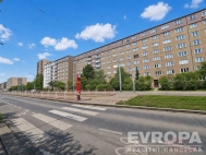 Prodej bytu 3+1, 64 m2, OV, Praha 10, Stra�nice, ul. �ernokosteleck�