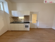 Pron�jem bytu 2+kk, 46 m2, OV, Praha 5, Sm�chov, ul. Drtinova