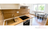 Prodej bytu 1+kk, 36 m2, OV, Te�ovice (okres Zl�n)