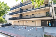 Pron�jem bytu 1+kk, 34 m2, OV, Praha 9, �akovice, ul. Danielova