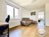 Pron�jem bytu 2+kk, 54 m2, OV, Praha 9, Hloub�t�n, ul. Zelene�sk�