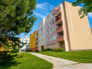 Prodej bytu 4+1, 78 m2, OV, T�n nad Vltavou (okres �esk� Bud�jovice), ul. Komensk�ho