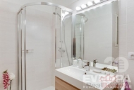 Pron�jem bytu 2+kk, 70 m2, OV, Praha 5, Sm�chov, ul. U Nikolajky