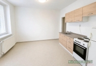Pron�jem bytu 2+kk, 40 m2, OV, Praha 10, Hostiva�, ul. Dolnom�cholupsk�