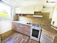 Pron�jem bytu 3+1, 72 m2, OV, Litom��ice, P�edm�st�, ul. Eli�ova