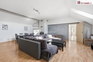 Prodej bytu 4+kk, 140 m2, OV, B�eclav, Po�torn�, ul. Na Valtick�