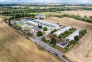 Prodej komer�n�ho objektu : Sklad, �atec, Bezd�kov (okres Louny)