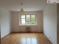 Pron�jem bytu 2+kk, 40 m2, OV, Praha 6, Bubene�, ul. Ve struh�ch