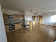 Pron�jem bytu 1+kk, 33 m2, OV, Praha 10, Z�b�hlice, ul. Z�b�hlick� - exkluzivn�