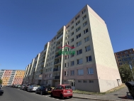 Prodej bytu 4+1, 80 m2, OV, Most, ul. Komo�ansk�