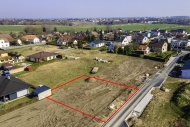 Prodej pozemku , ur�en� k v�stavb� RD, Sezemice, Po�aply (okres Pardubice)