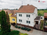 Prodej �adov�ho RD, 180 m2, Tvrdonice (okres B�eclav)