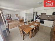 Prodej bytu 3+kk, 89 m2, OV, Mari�nsk� L�zn� (okres Cheb), ul. Lesn�
