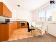 Pron�jem bytu 3+kk, 63 m2, OV, Praha 9, �akovice, ul. Blachutova