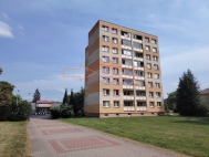 Prodej bytu 3+1, 68 m2, OV, �esk� T��n (okres Karvin�), ul. Pod Zvonek