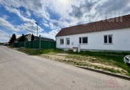 Prodej rohov�ho RD, 150 m2, �t�tary (okres Znojmo)