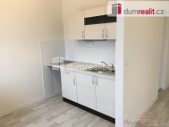 Pron�jem bytu 1+kk, 29 m2, OV, Praha 5, Sm�chov, ul. Moul�kova