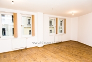 Pron�jem kancel���, Praha 3, �i�kov