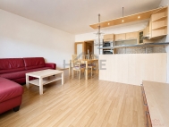 Prodej bytu 2+kk, 55 m2, OV, Praha 10, Uh��n�ves, ul. Franti�ka Divi�e