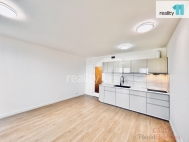 Pron�jem bytu 1+kk, 41 m2, OV, Praha 5, Stod�lky, ul. Muka�ovsk�ho